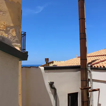 Casa Al Vecchio Molo-2